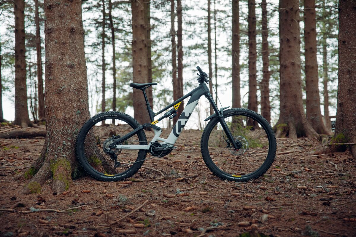 Husqvarna Hard Cross HC1