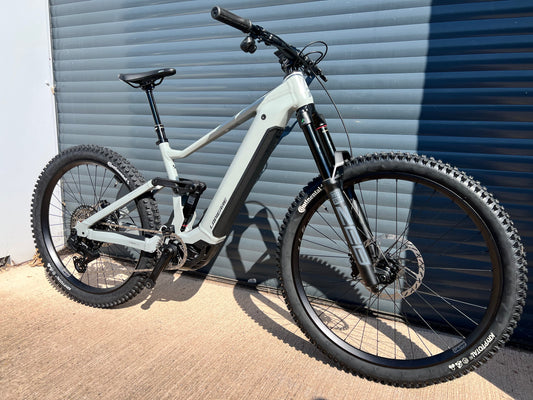 Lapierre Overvolt AM 7.8 2025 Electric Mountain Bike RRP £5199 - SALE PRICE