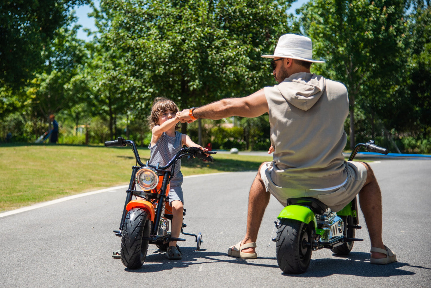 Neo Outlaw Electro Cruiser High Powered Kids Electric Motorbike - Littletrax Kids Electric Bikes
