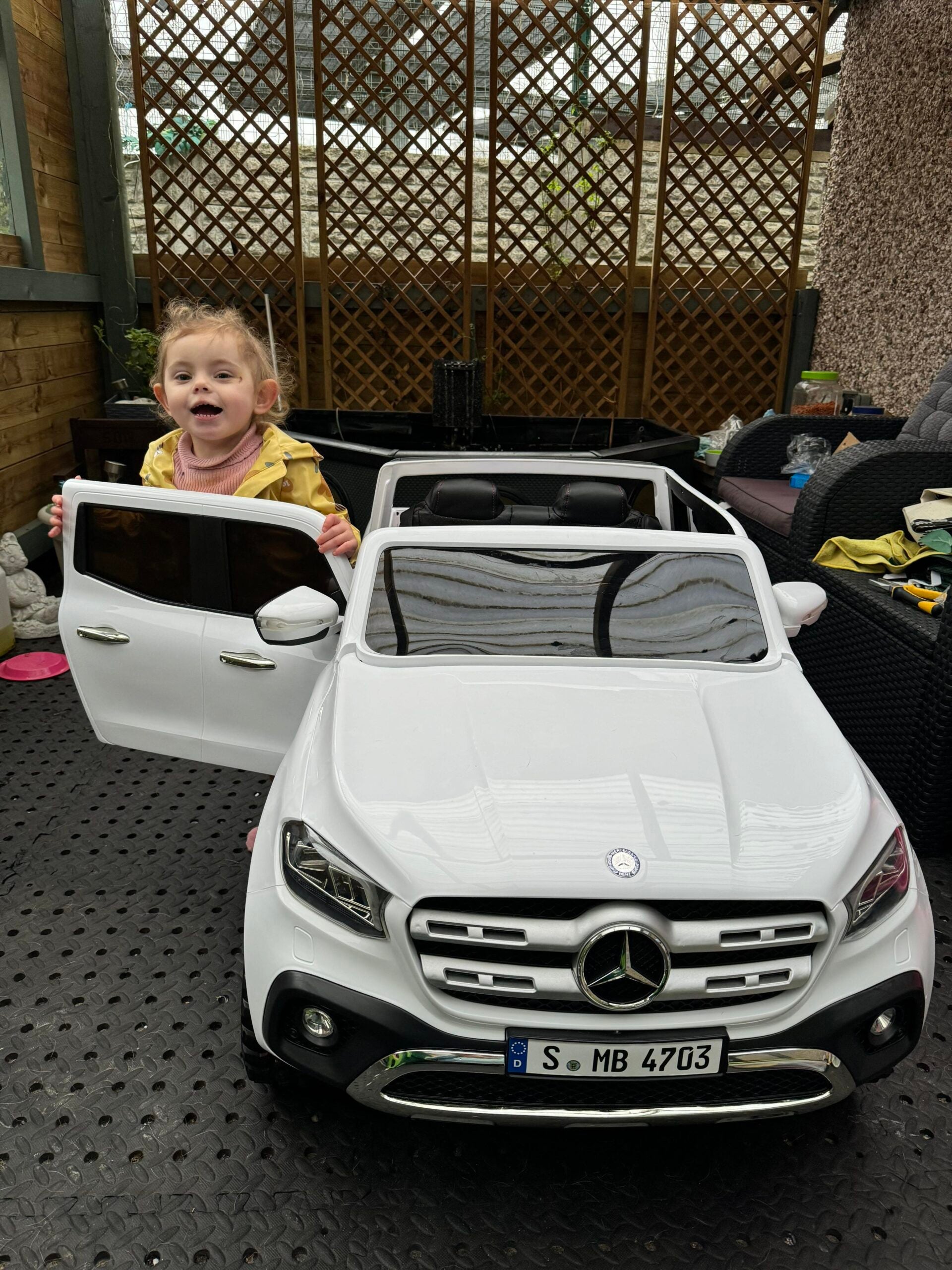 Kids Mercedes X Class 24v Electric Ride-on Car 2 Seater with MP4 TV - Littletrax Kids Electric Bikes